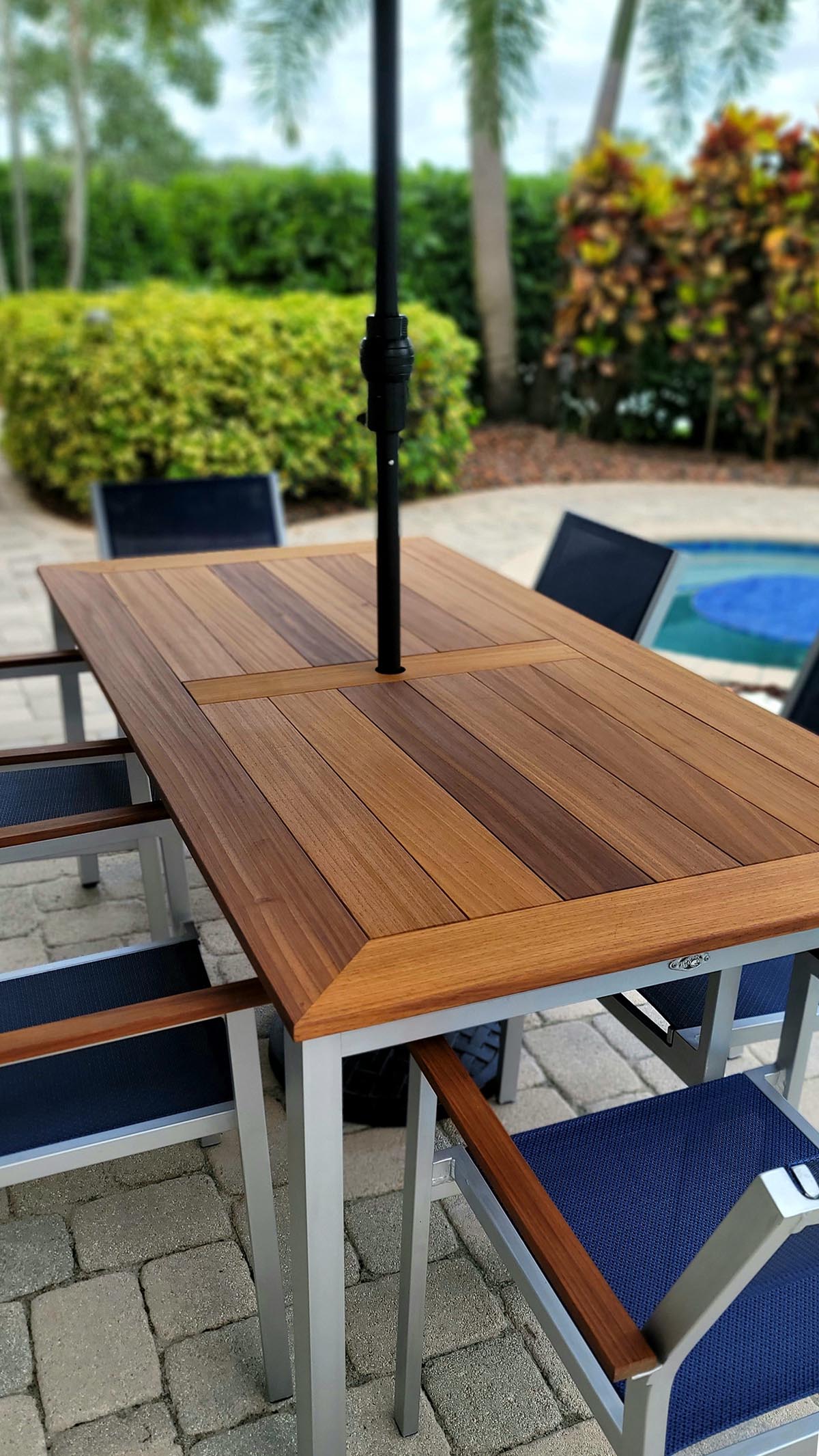 >Ayous Outdoor Outdoor Dining Set - ExoShield Natural